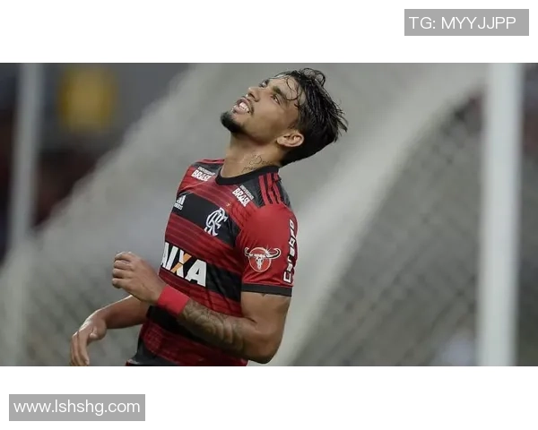 帕奎塔引领足球新潮流展现技术与智慧的完美结合